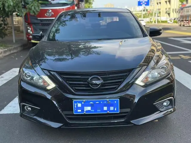 Nissan Teana Facelift 2.0 L XL Comfort Edition