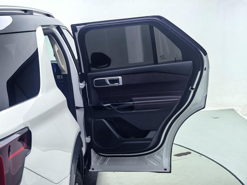 Ford explorer 2023