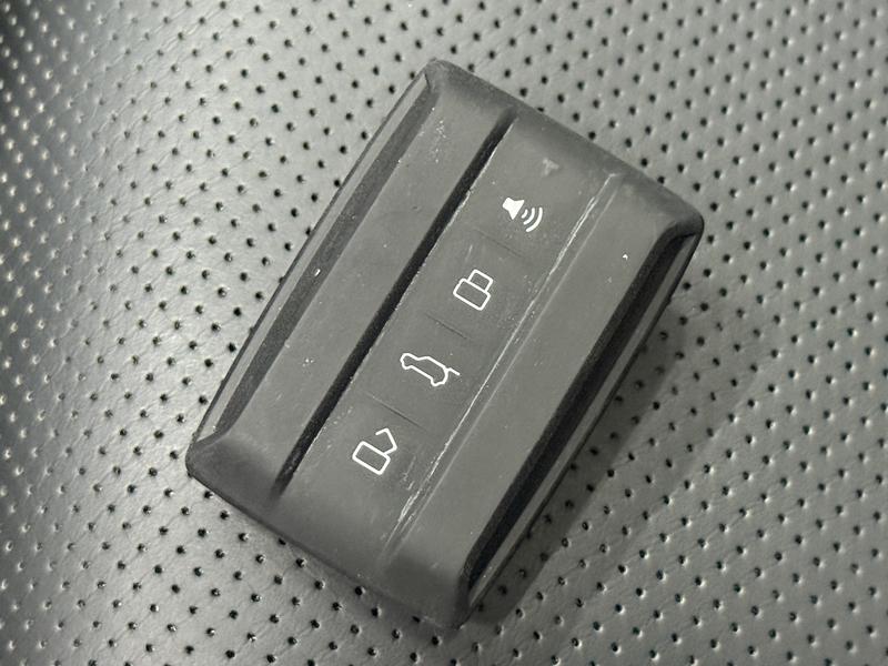 Tank Tank 300 2021