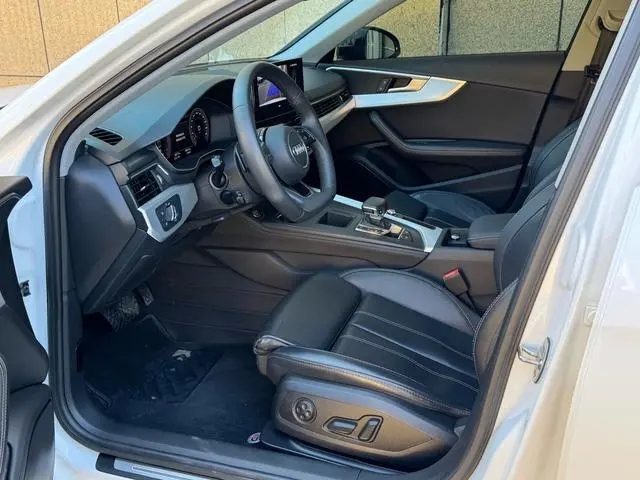 Audi Audi A4L 40 TFSI luxury Dynamic Type