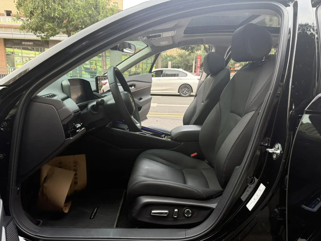 Honda Accord Rui*T Dynamic 260TURBO Premium Edition