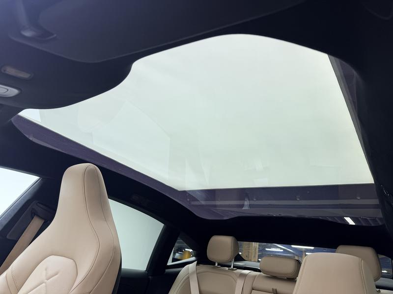 NIO NIO ET5 2022