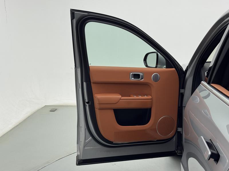 Li Auto Ideal L9 2022