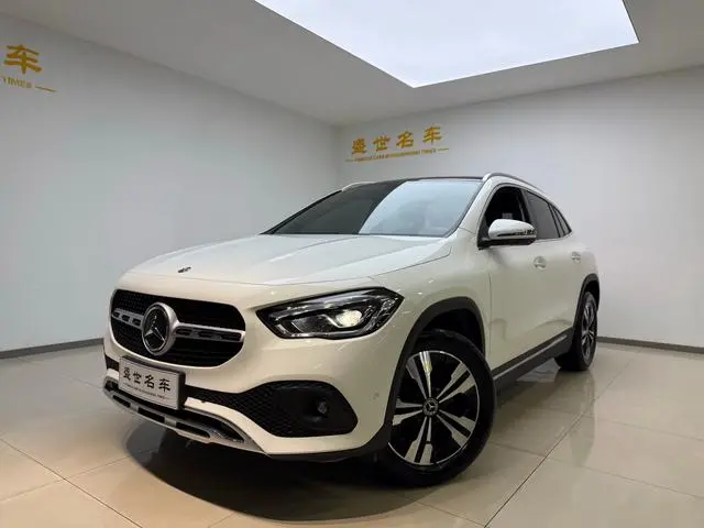 Mercedes-Benz Mercedes-Benz GLA GLA 200