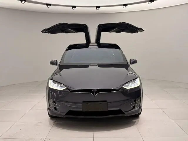 Tesla Model X Performance High Performance Edition