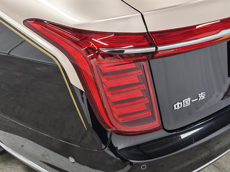 Hongqi Red Flag H9 2022