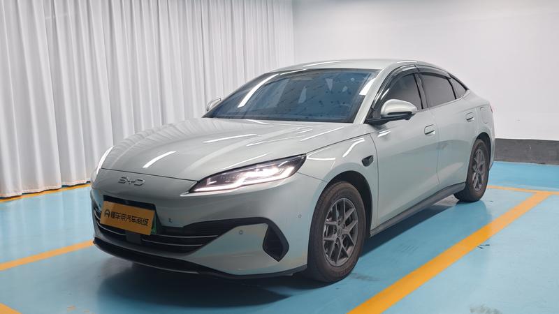 BYD Seal 06DM 2025