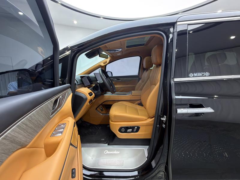 WEY 高山 PHEV 2025