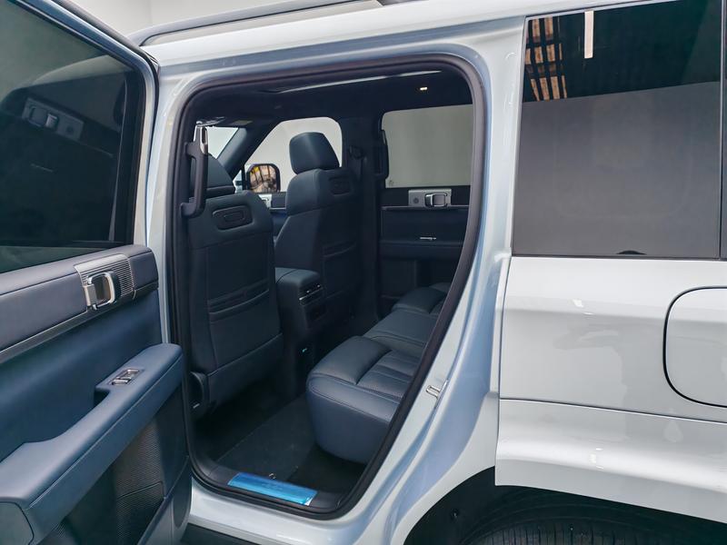 Fangchengbao Titanium 7 PHEV 2025