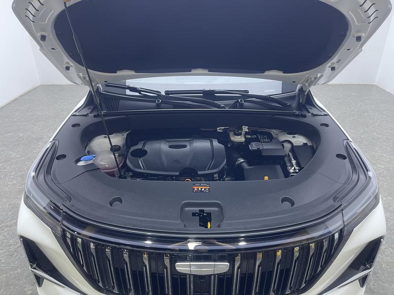 Geely Boyue L 2025