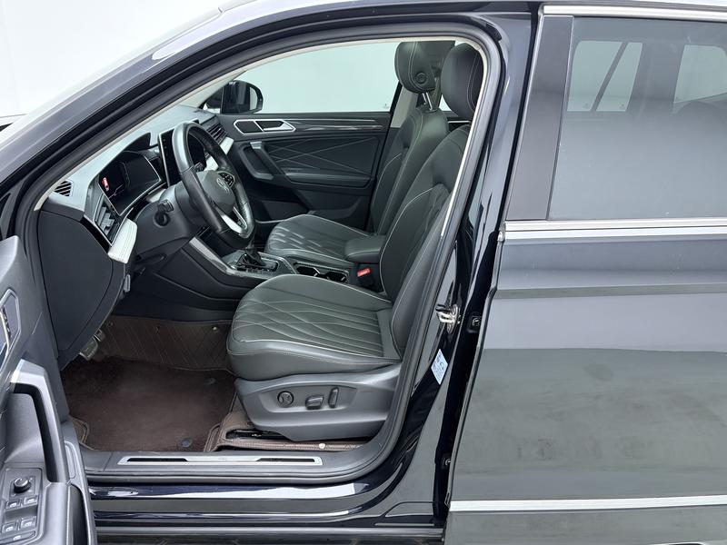 Volkswagen Tiguan L 2022
