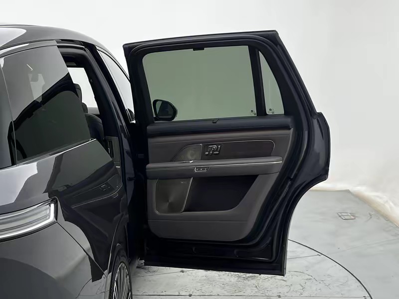 NIO NIO ES8 2026