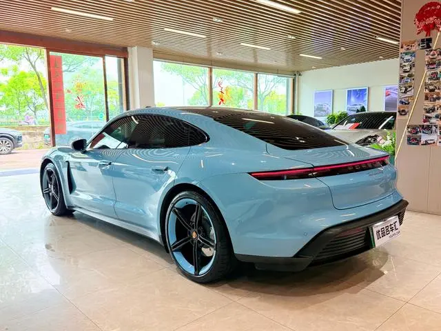 Porsche Taycan Taycan 4S
