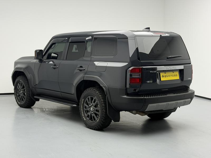 Toyota Prado 2024