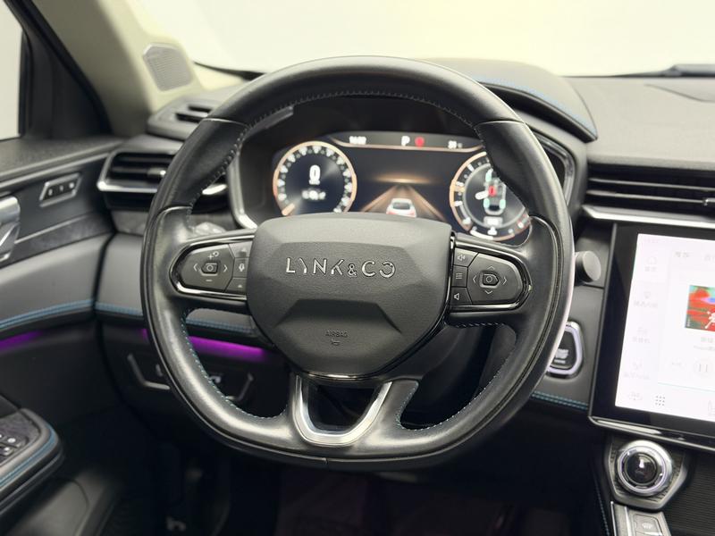 Lynk & Co Lynk & Co 05 2022