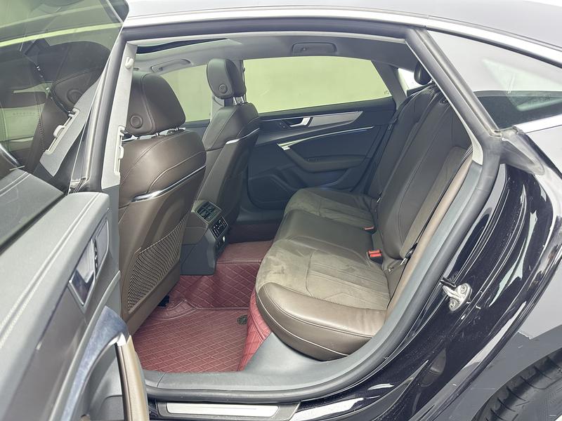 Audi Audi A7L 2024