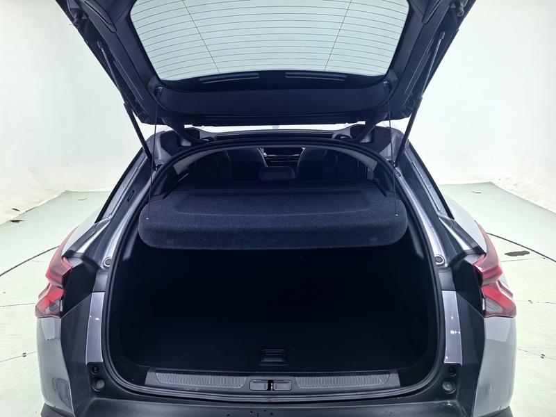Citroen Versailles C5 X 2022