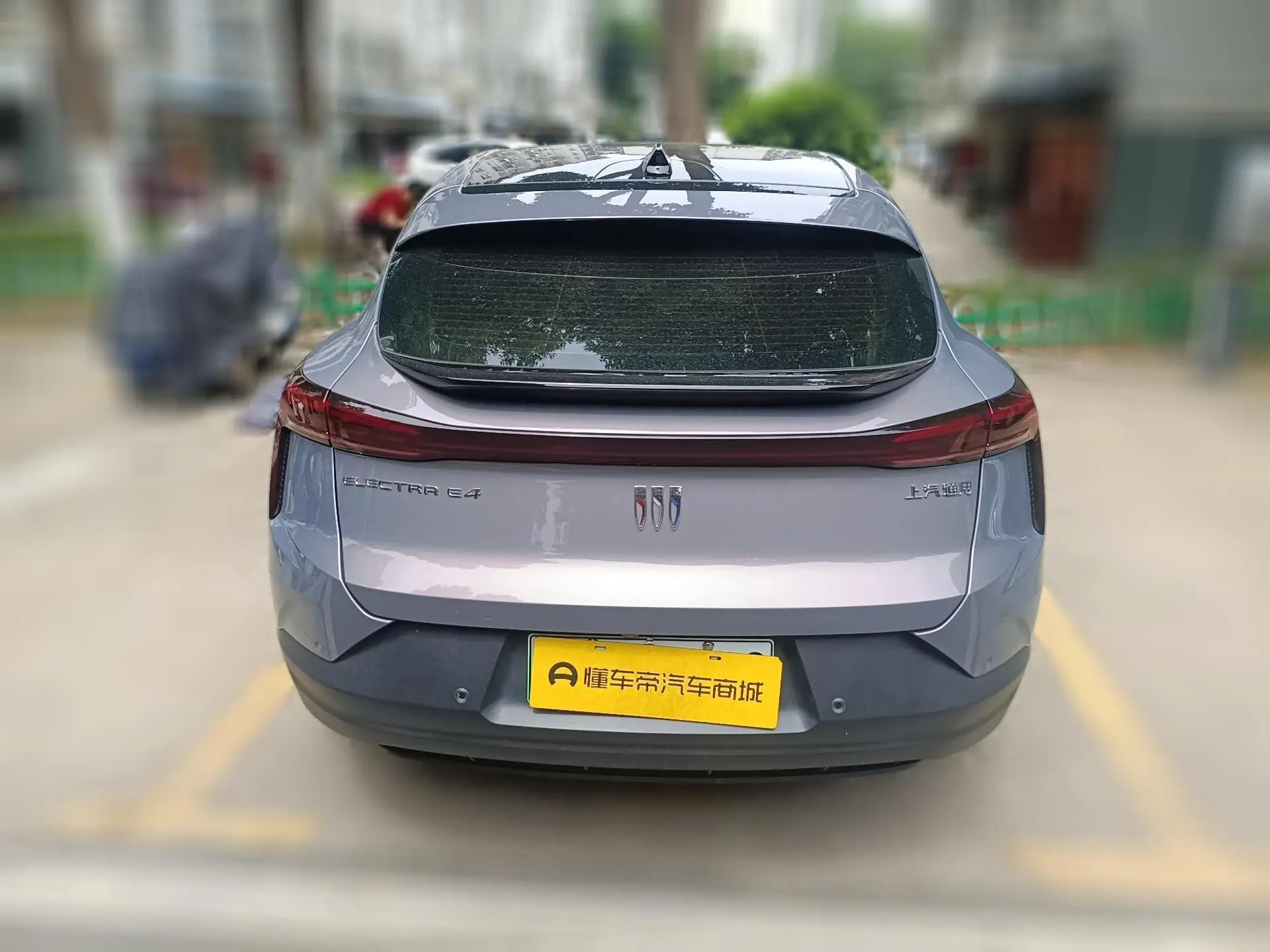 Buick Buick E4 Premium Edition