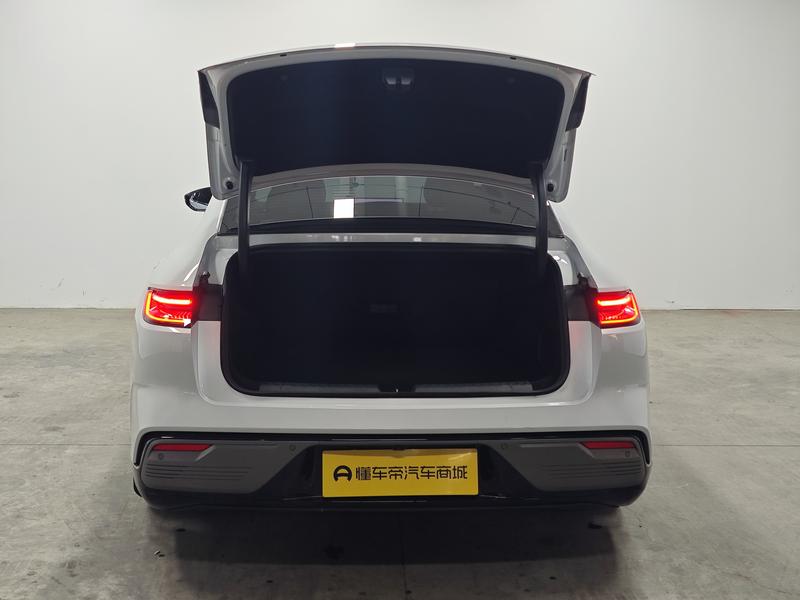 Geely Galaxy Galaxy Star Shine 8 PHEV 2025