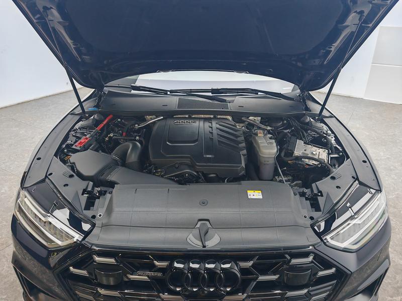 Audi Audi A7L 2024