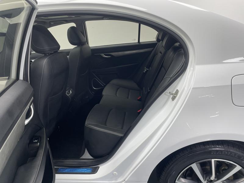 Geely Emgrand 2019