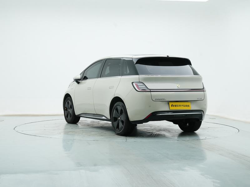 Baojun Yunduo 2023