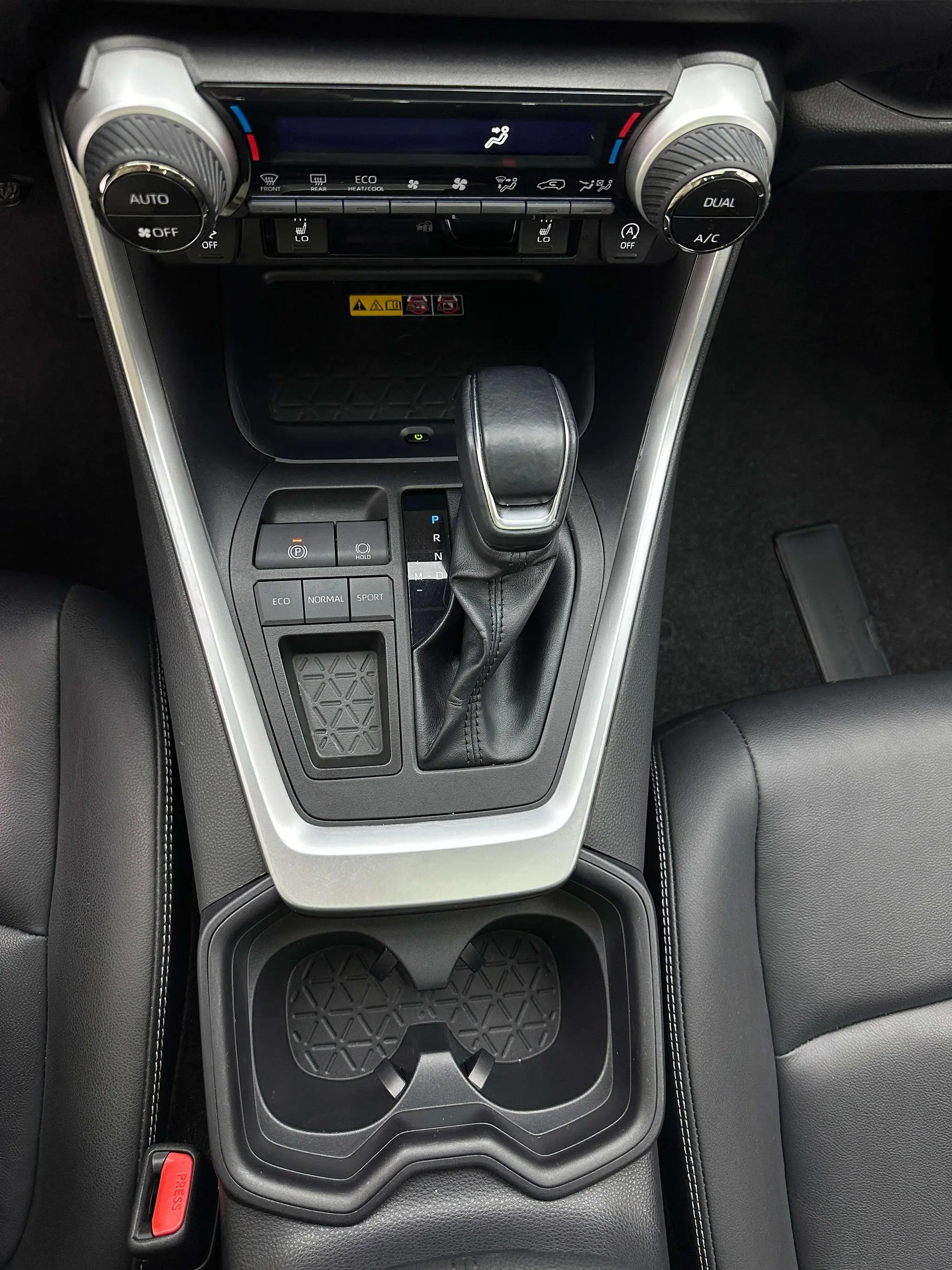 TOYOTA RAV4 Rongfang 2.0L CVT two-wheel drive fashion PLUS version