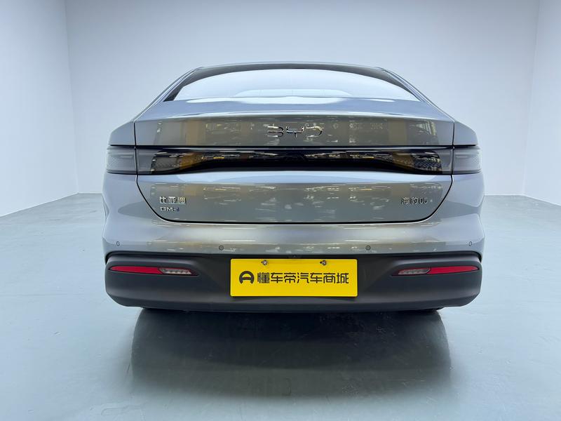 BYD Seal 05DM 2025