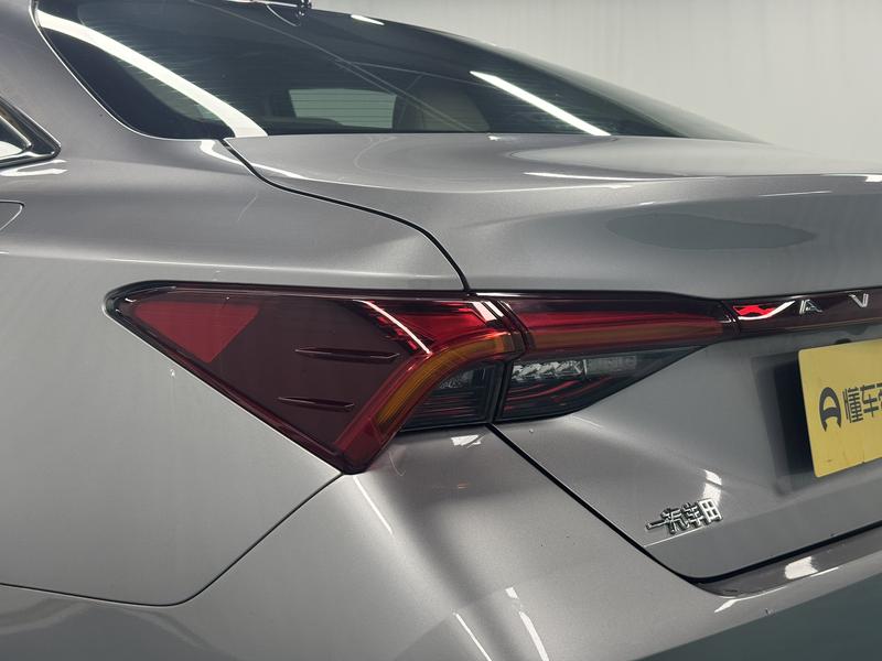 Toyota Asian Dragon 2019