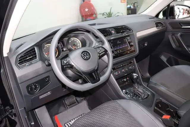 Volkswagen Tiguan L 330TSI automatic two-wheel drive comfort edition