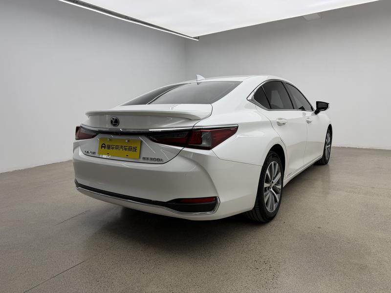 Lexus Lexus ES 2018