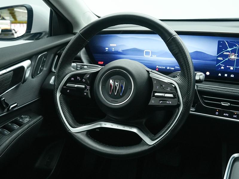 Buick LaCrosse 2023