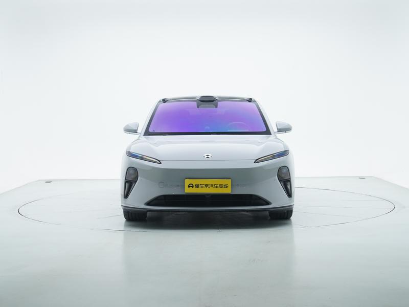 NIO NIO ET5 2024