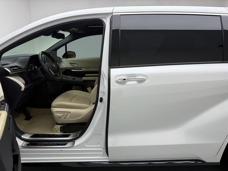 Toyota Sienna 2021