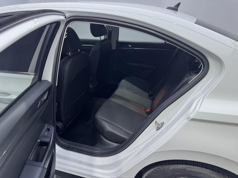 Volkswagen Bora 2021
