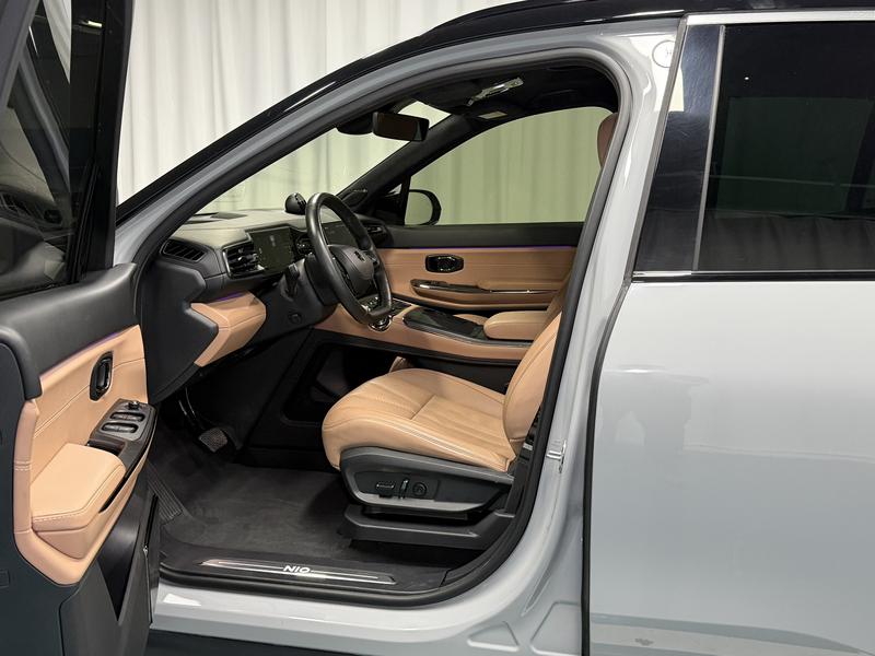 NIO NIO ES8 2020