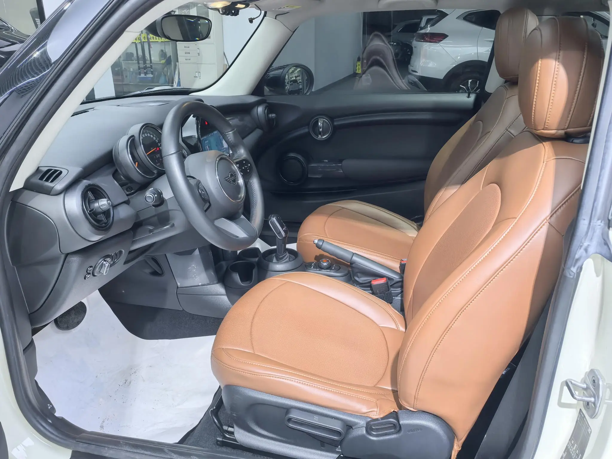 MINI MINI 1.5T ONE