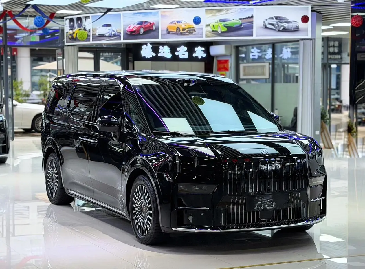 ZEEKR ZEEKR 009 Seven-seater aisle version two-wheel drive 108kWh