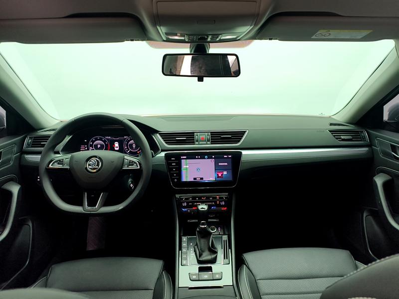 Skoda Superb 2023