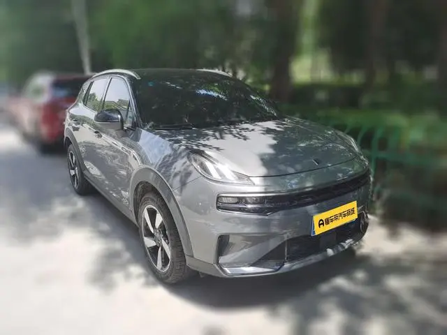 LYNK & CO Lynk 06 1.5T Jin Pro