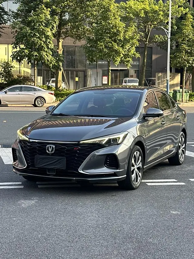Changan Yidong PLUS Blue Whale NE 1.4T GDI DCT Flagship