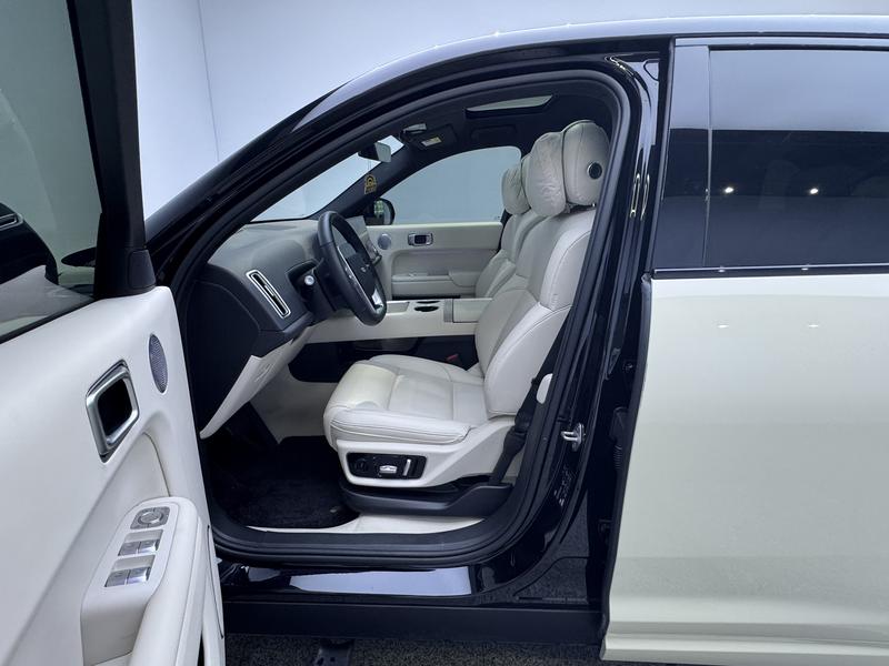 Li Auto Ideal L7 2024