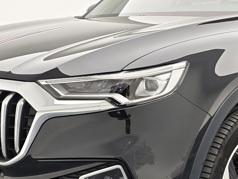 Hongqi Red Flag HS5 2019