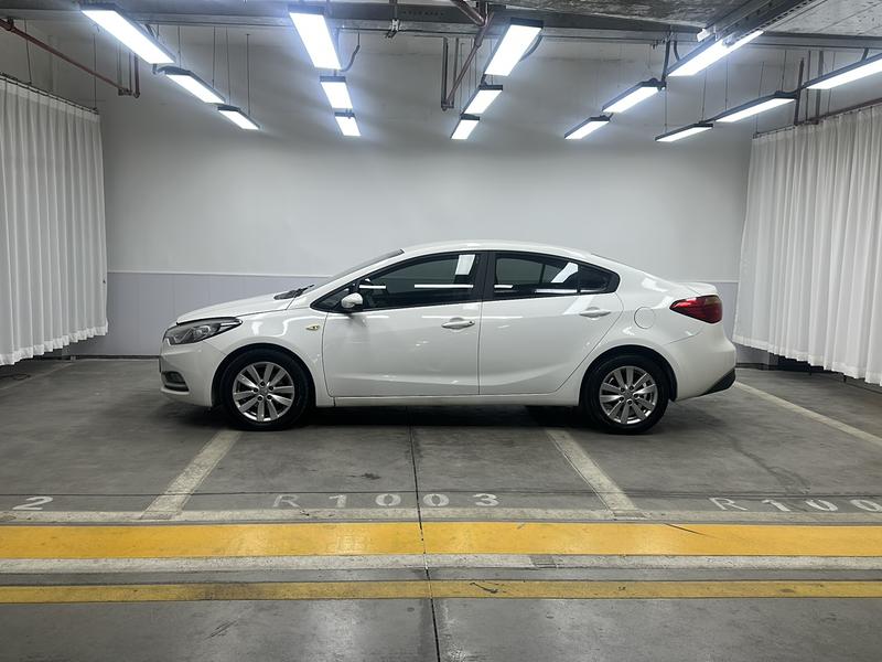 Kia Kia K3 2015