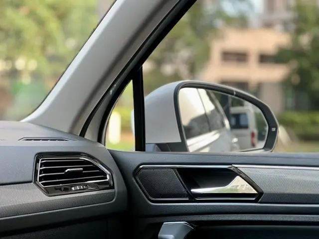 Volkswagen Tiguan L 330TSI automatic two-wheel drive R-Line Premium edition