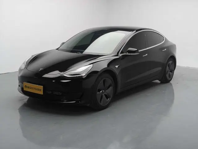 Tesla Model 3 Upgraded version of standard battery life rear drive