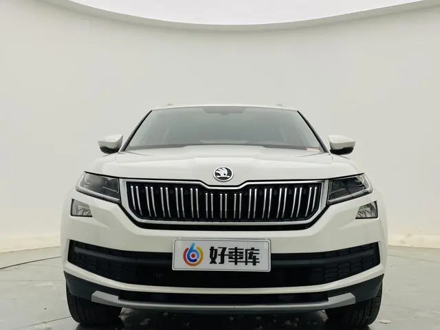 Skoda Kodiak Facelifted ZI330 5-seater two-wheel drive luxury premium edition Country VI