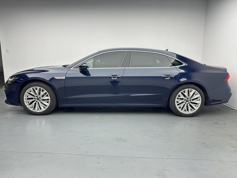 Audi Audi A7L 2024
