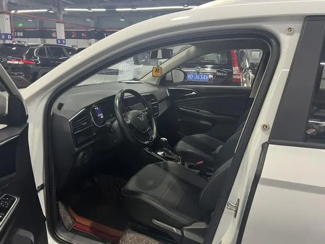 Jetta Jetta VS5 280TSI automatic aggressive version