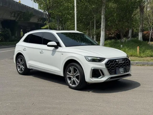 Audi Audi Q5L 45T luxury dynamic type